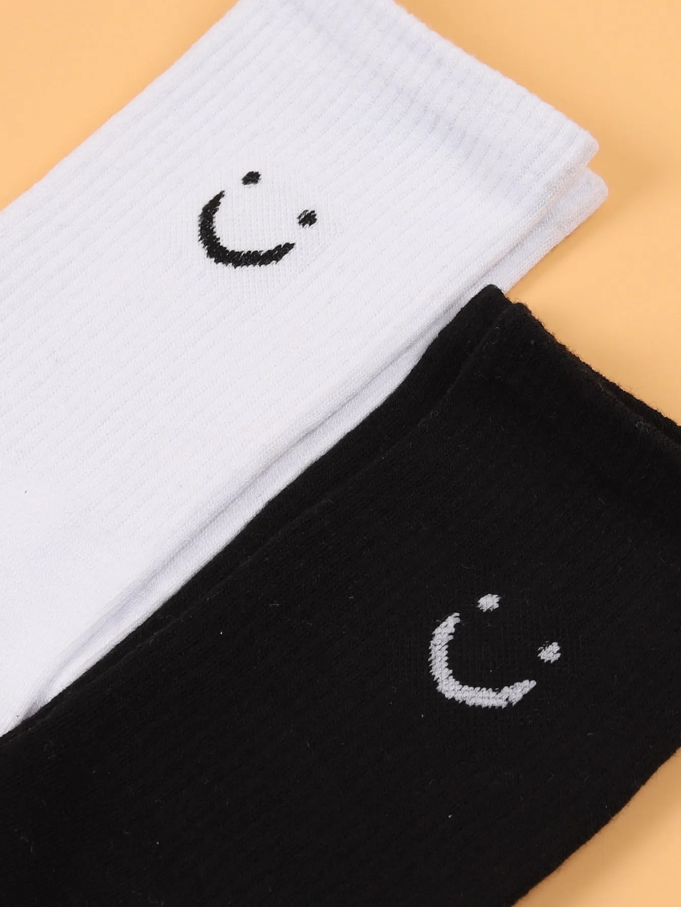 2pairs Smily Print Crew Socks Silly Socks for Women Funky Socks Funny Socks