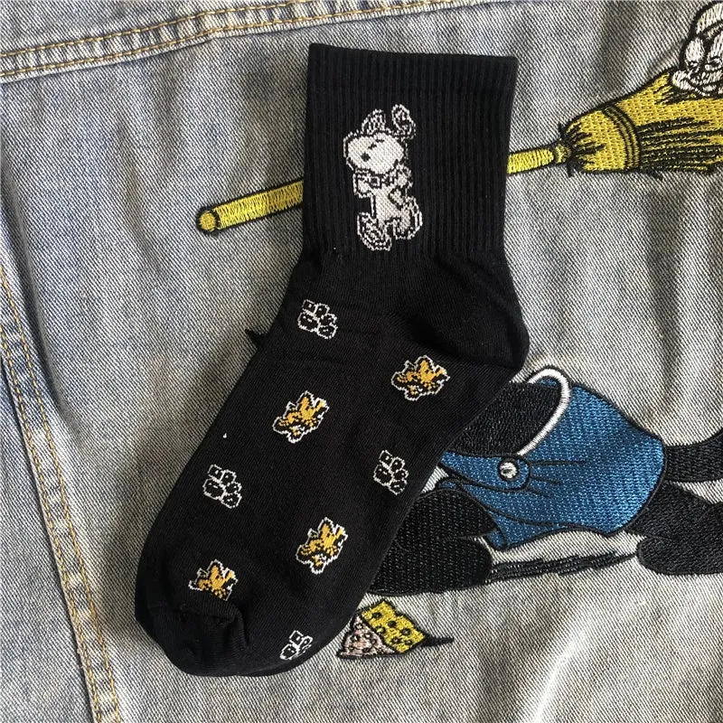 Cartoon Snoopy Medium Tube Socks for Couples