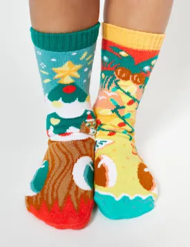 Piney & Coco Mismatched Christmas Socks: A Festive Pair - Kids