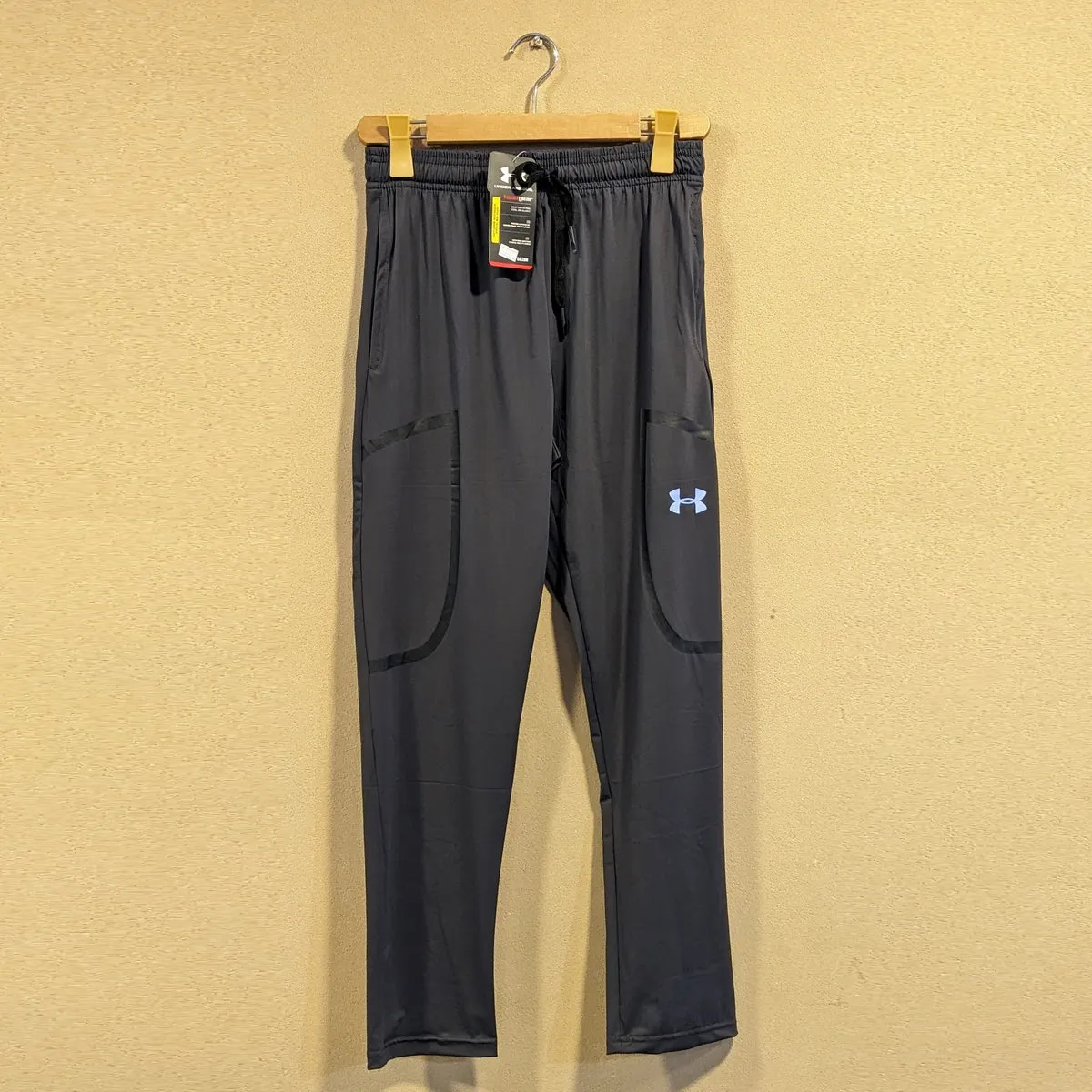 UN - Men 'Dark Grey' 4-Way Stretchable Dry Fit Trouser SP35