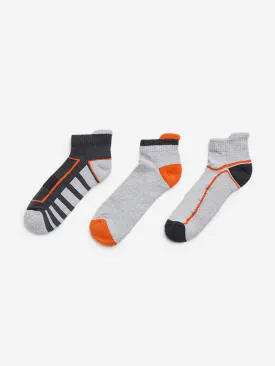 WES Lounge Grey Colour-Block Socks - Pack of 3