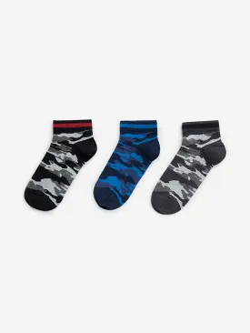 Y&F Kids Grey Camouflage Printed Socks - Pack of 3