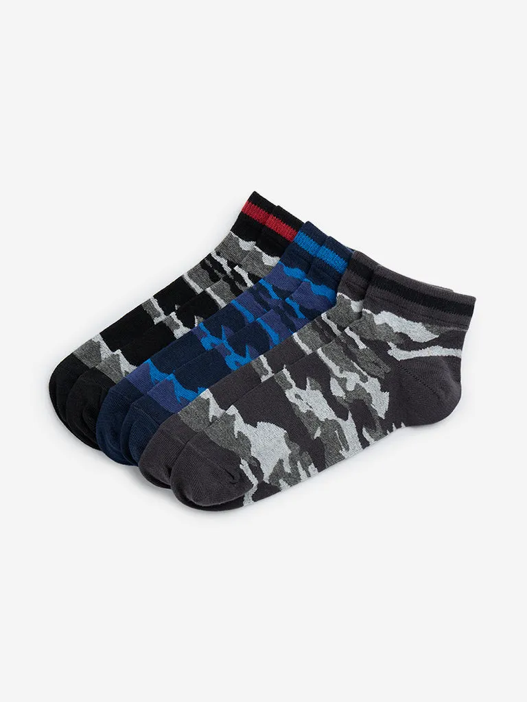 Y&F Kids Grey Camouflage Printed Socks - Pack of 3